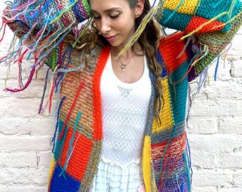 Chaqueta de mohair hecha a mano, jersey de punto con retazos coloridos, suéter bohemio con flecos, ropa de arte para vestir.