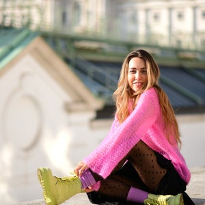 Bubblegum Pink Mohair Sweater | Handmade Italian Mohair Pullover | Fluffy Lightweight Knit Sweater | Luxury Knitwear 画像 8