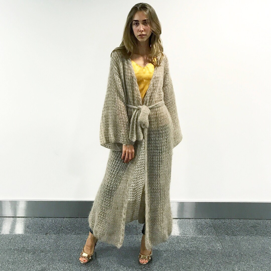 Moon Shine Fuzzy Knit Long Cardigan Striped Beige