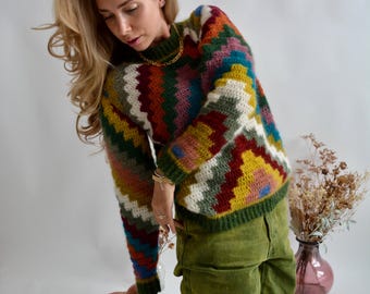 Jersey de mohair multicolor tejido a mano: lana geométrica para mujer, moda de otoño.