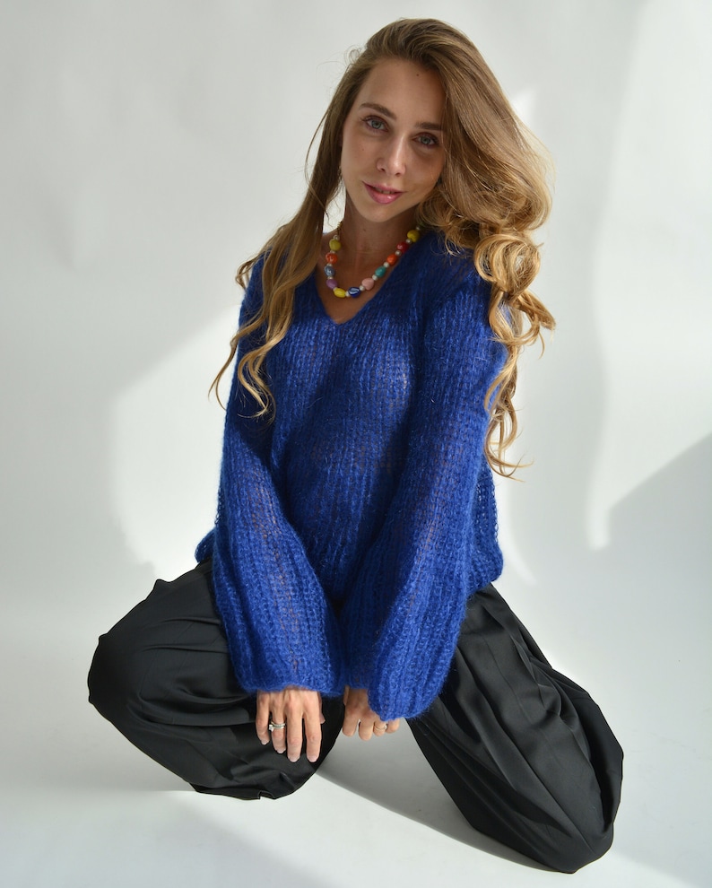 Blue Kid Mohair Sweater | Handmade Oversized Knit Pullover | Luxury Lightweight Sweater Bild 10