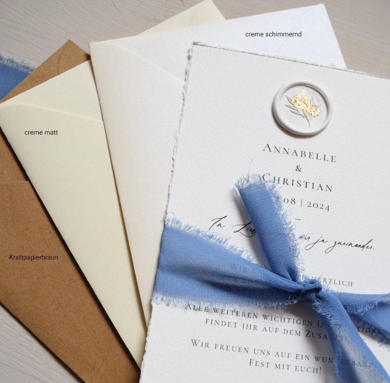 Einladungskarte zur Hochzeit mit Siegel weiß, blaues Schleifenband, inkl. Kuvert Bild 3