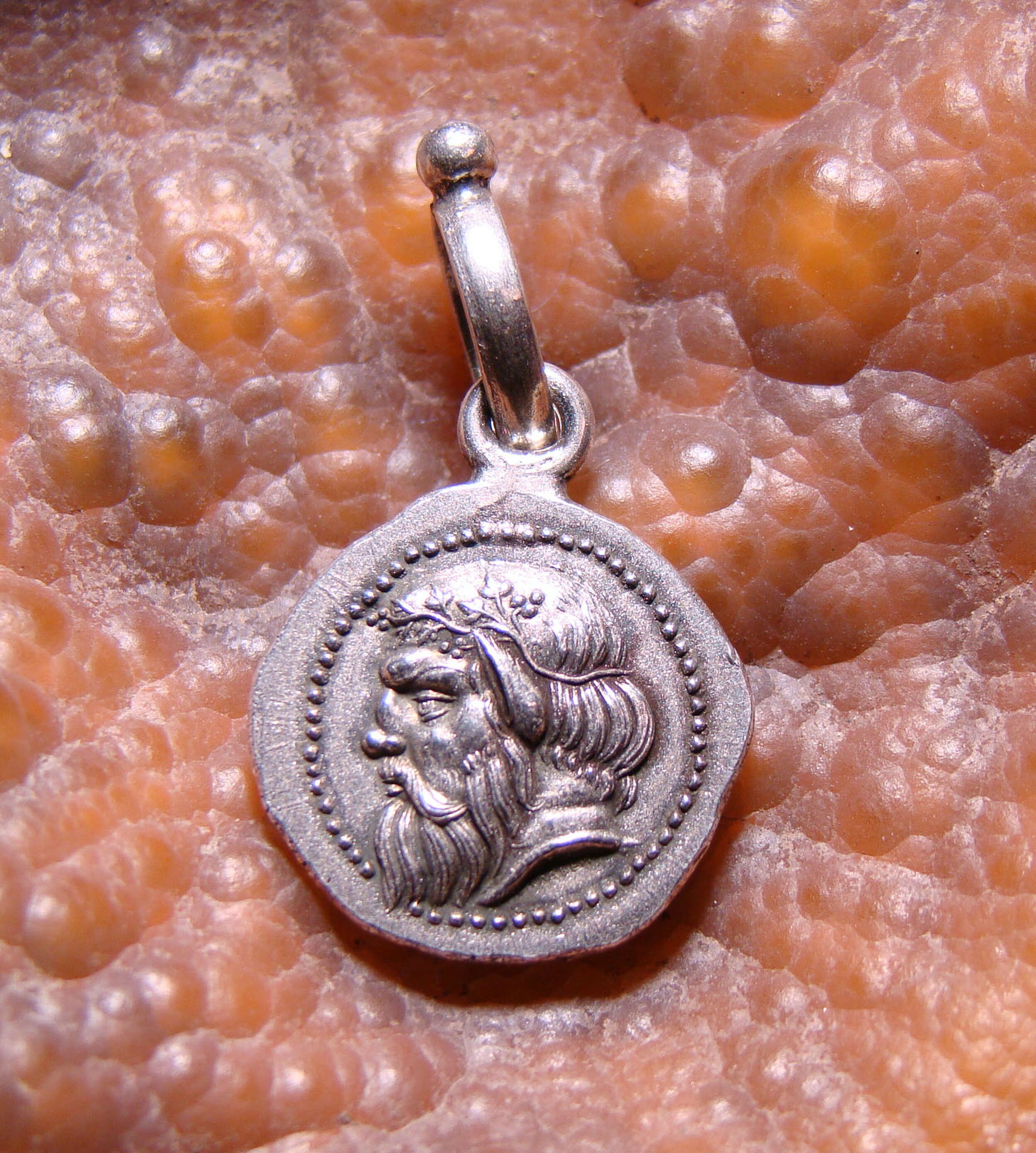 Silver Medallion With an Ancient Coin Replica katene Etsy Norway