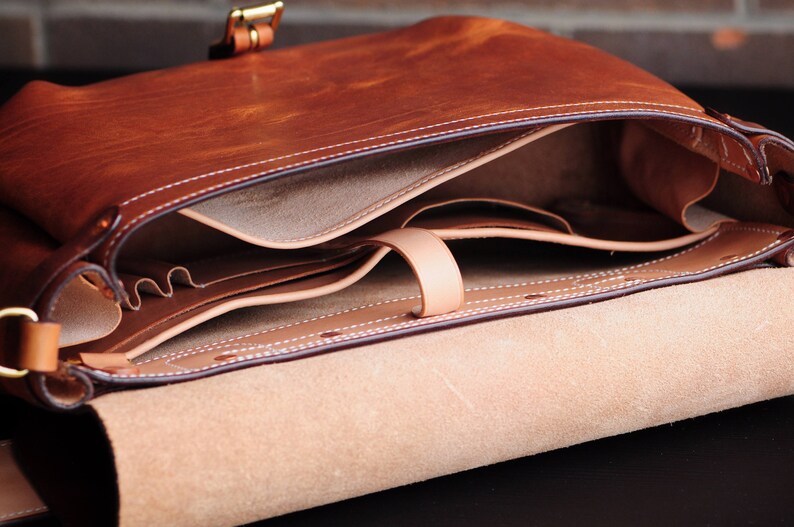 Handmade 16 Horween English Tan Dublin Leather Mailbag Etsy