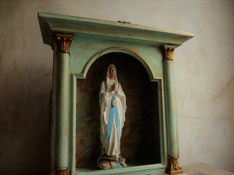 Antique Chapel with Virgin/Large Antique hand Carved Wood image 3