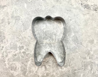 Tooth Cookie Cutter 3 Cusp