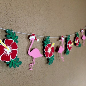 Tropical Hawaiian Christmas Garland, Christmas in July, Hawaii Beach Hibiscus Lei Flamingo Banner, Meli Kalikimaka Holiday Party Banner