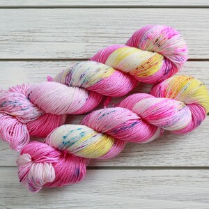 FIGHT the GOOD FIGHT Pink Yellow Hand Dyed Sock Sock Fingering Superwash Wool 80/20
