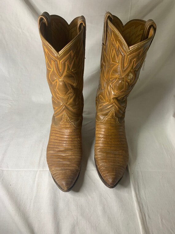 Vintage Women's Tony Lama boots in Size 5