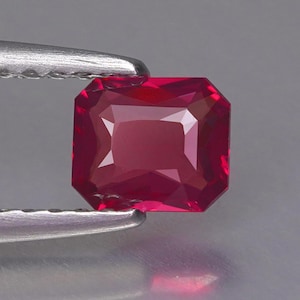 0.43 Ct Fascinating MAHENGE SPINEL Deep Pink 100% Natural From Tanzania
