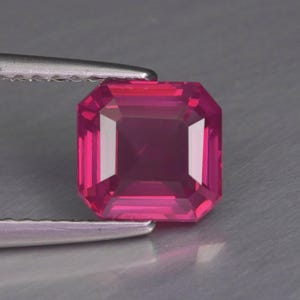 Nice Pink 1.62 Ct Phenomenal MAHENGE SPINEL 100% Natural From Tanzania