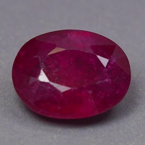 4.88 Ct 100% Precious Natural Ruby Gemstone FromAfrican Pigeon Blood Shinning Red