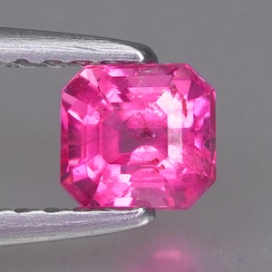 0.58 Ct Top-Class ! Hot Pink MAHENGE SPINEL Loose Gemstone From Mahenge Mine (Tanzania)