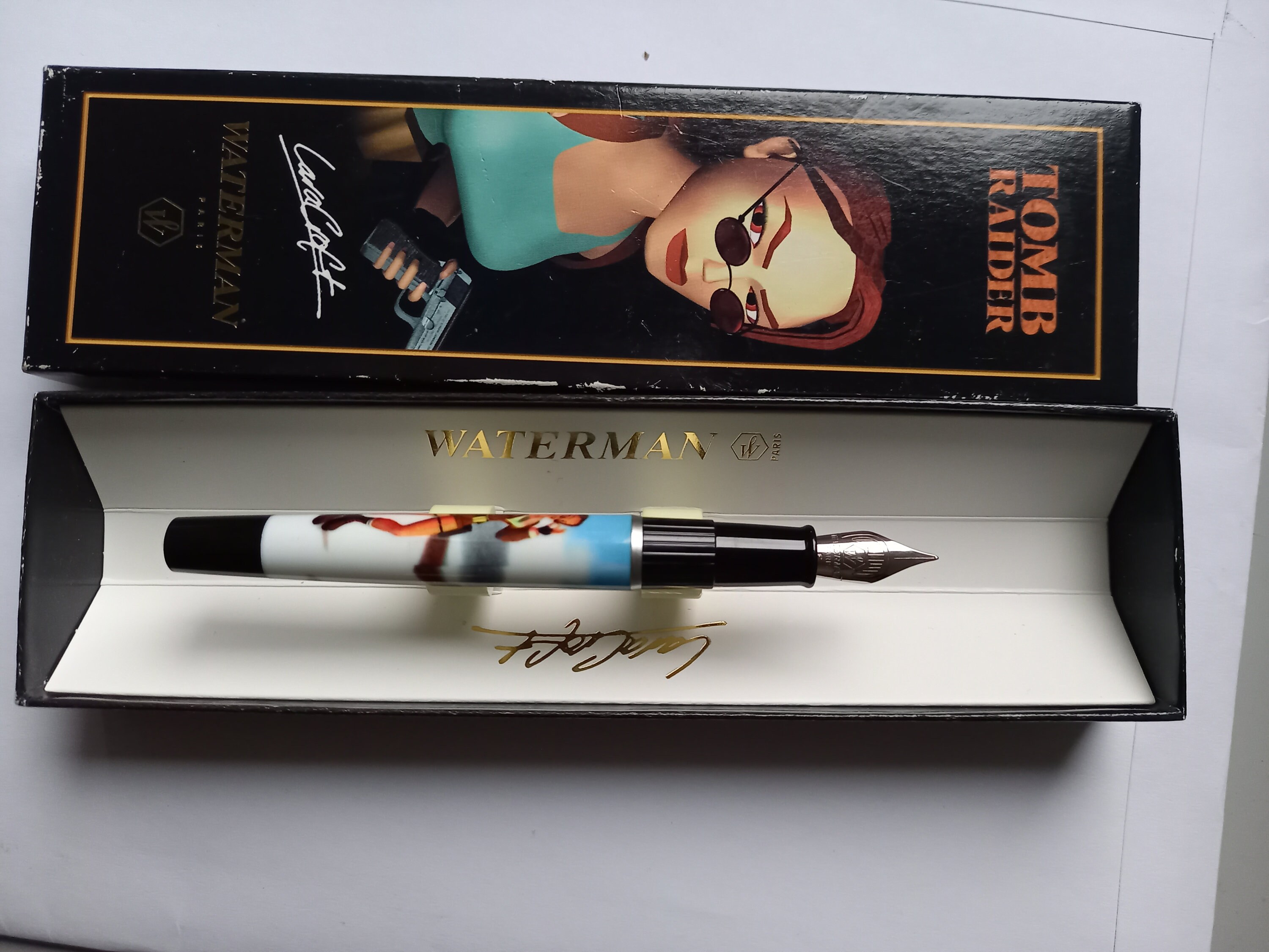 TOMB RAIDER LARA Croft Stylo Plume roller collector Waterman Paris Neuf Blister EUR 39,99 - FR