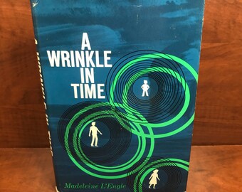 A Wrinkle in Time by Madeleine L’Engle * Book Club Edition * Science Fiction Book * Newberry Award Books