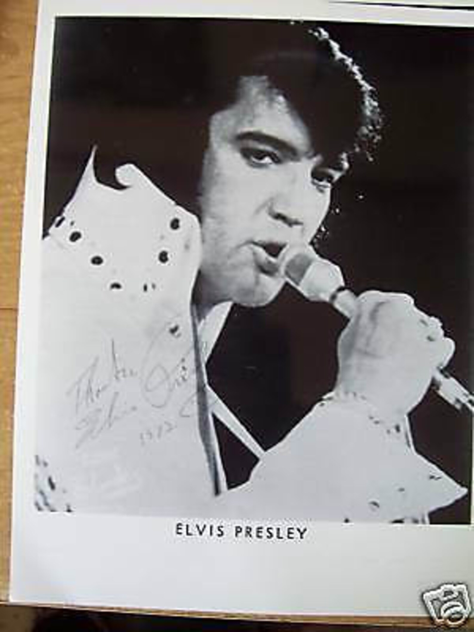 Elvis Presleyexclusive Autograph Signed Photo From 1972 8 X Etsy