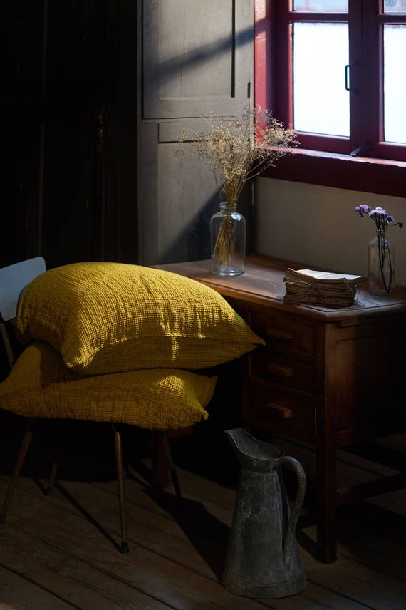 Set Of 2 Embroidered festoon LINEN PILLOWCASES .Stone Washed Top Quality Super Soft Pure European Linen.