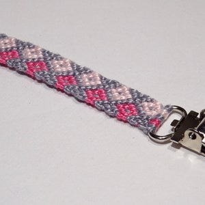 Pacifier clip macrame, cotton, handwoven, baby gifts, grey, pink, baby accessoires, baby stuff, newborn, image 1