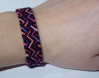 Friendship bracelet - wayuu ethnic aztec tribal macrame gypsy andean braided wristband hippie boho mochila bresilien bohemian