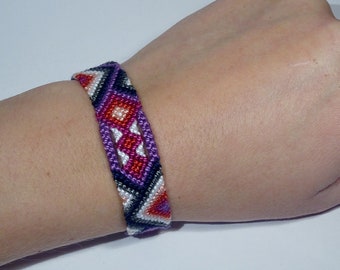 Friendship bracelet - wayuu ethnic aztec tribal macrame gypsy andean braided wristband hippie boho mochila bresilien bohemian