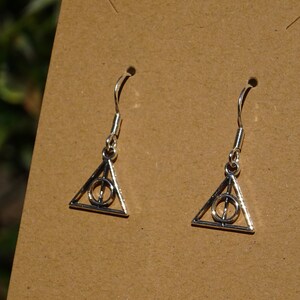 Deathly Hallows earrings ear pendants charm pendant tibetan silver color antique relics hallow resurrection elder wand Silver