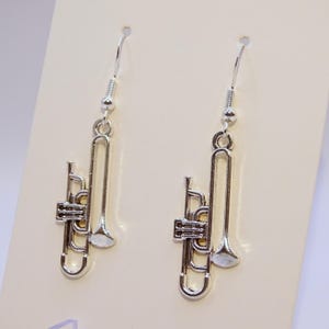 Trombone earrings - ear pendants charm pendant tibetan silver color antique music posaune