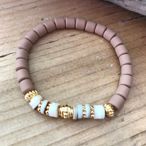 Bracelet Panama caramel et doré.