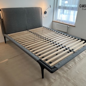 インダストリアル木製ベッド / モダンオークベッド / インダストリアル家具 / 寝室用家具 / 寝室の装飾 / インダストリアル木工 / オークベッド