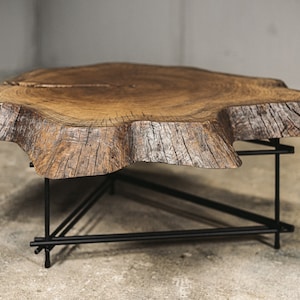 Industrial coffee table | Raw oak coffee table