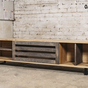 Oak TV table / TV table / Industrial TV table / Industrial table / Industrial furniture / Rustic furniture / Rustic table / Handmade table