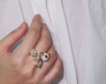 White Peacock ring, White Stone ,Bird jewellery, marylou, tropical rain forest , hugging finger ring