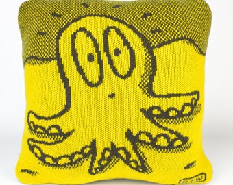 40cm knitted octopus cushion. Yellow & grey merino lambswool. Handmade in UK.