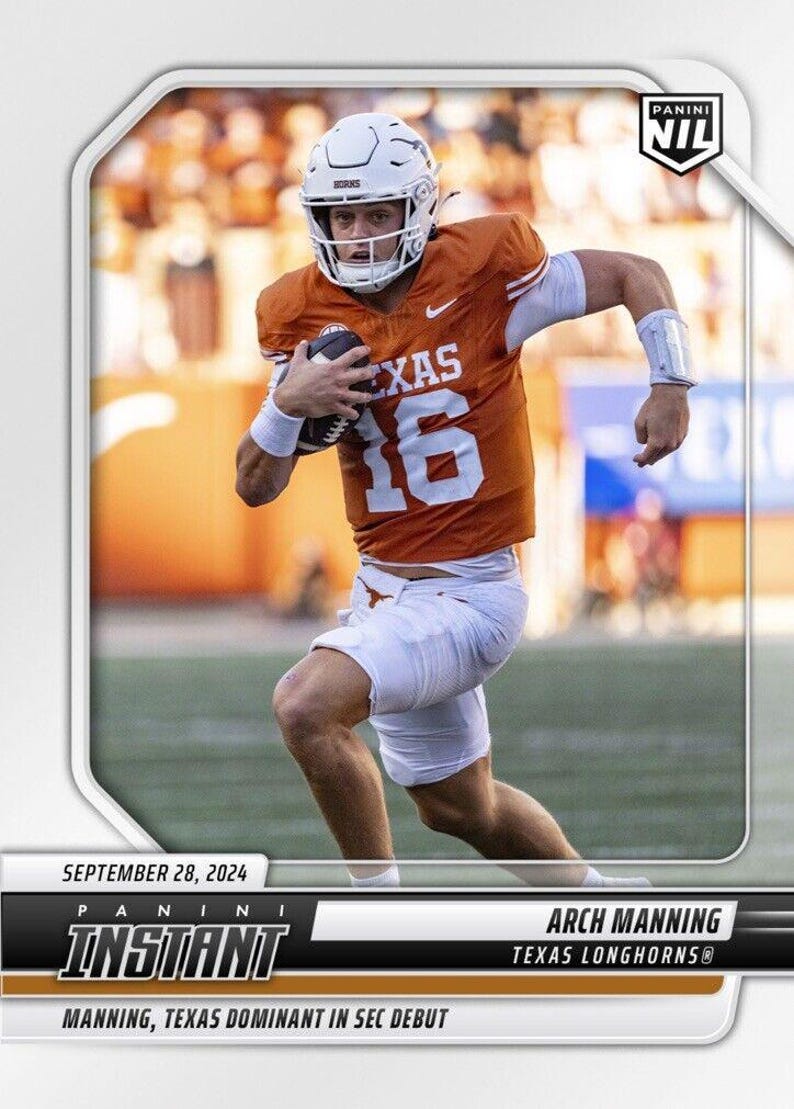 Graded 10 Arch Manning Rc 2024-25 Panini Instant Nil Ncaa Amc Texas Rookie Karte Bild 3