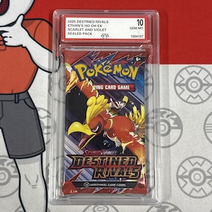 Sobre de cartas selladas con arte Ho-oh de Ethan de Destined Rivals, grado 10, 2025
