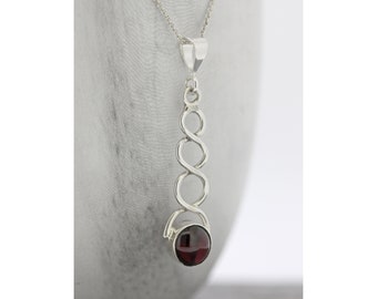 Garnet Necklace / Garnet Pendant / Sterling Silver Garnet Necklace / Red Pendant / Red Stone Pendant / January Birthstone