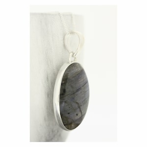 Labradorite Necklace / Oval Labradorite Pendant / Real Labradorite Pendant / Labradorite Oval Necklace Sterling Silver / Blue Stone Pendant