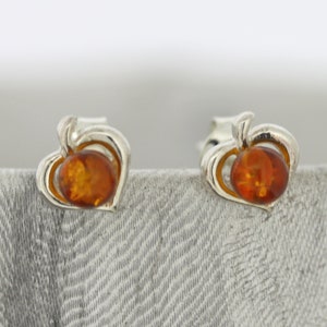 Small Leaf Studs / Apple/ Orange Amber / Tiny Stud Earrings / Sterling Silver / Spade Earrings / Real Amber / Minimalist Jewellery