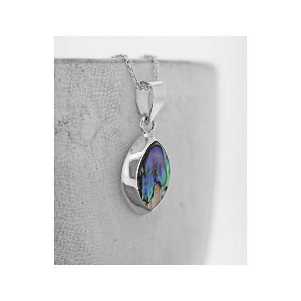 Pendentif en coquille d’ormeau / Collier d’ormeau en forme d’oeil / Chaîne trace / Coquille Paua / Collier de coquille bleue / Coquille bleue et verte / Coquille naturelle