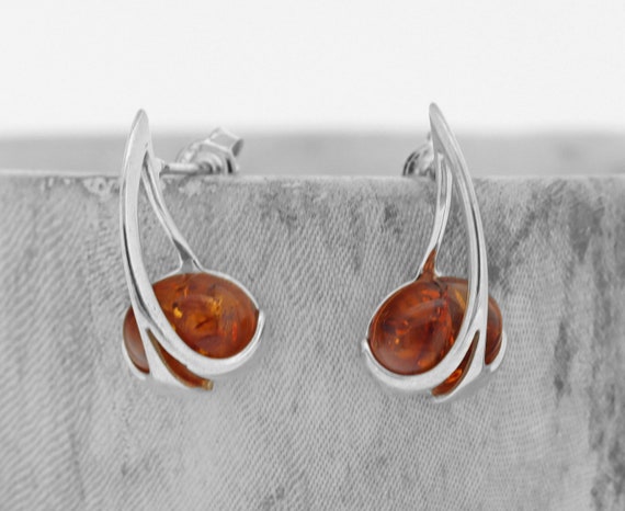 Baltic amber球状フックイヤリングスターリングシルバーコニャックカラー 並行輸入 : Baltic amber球状フックイヤリングスターリングシルバー