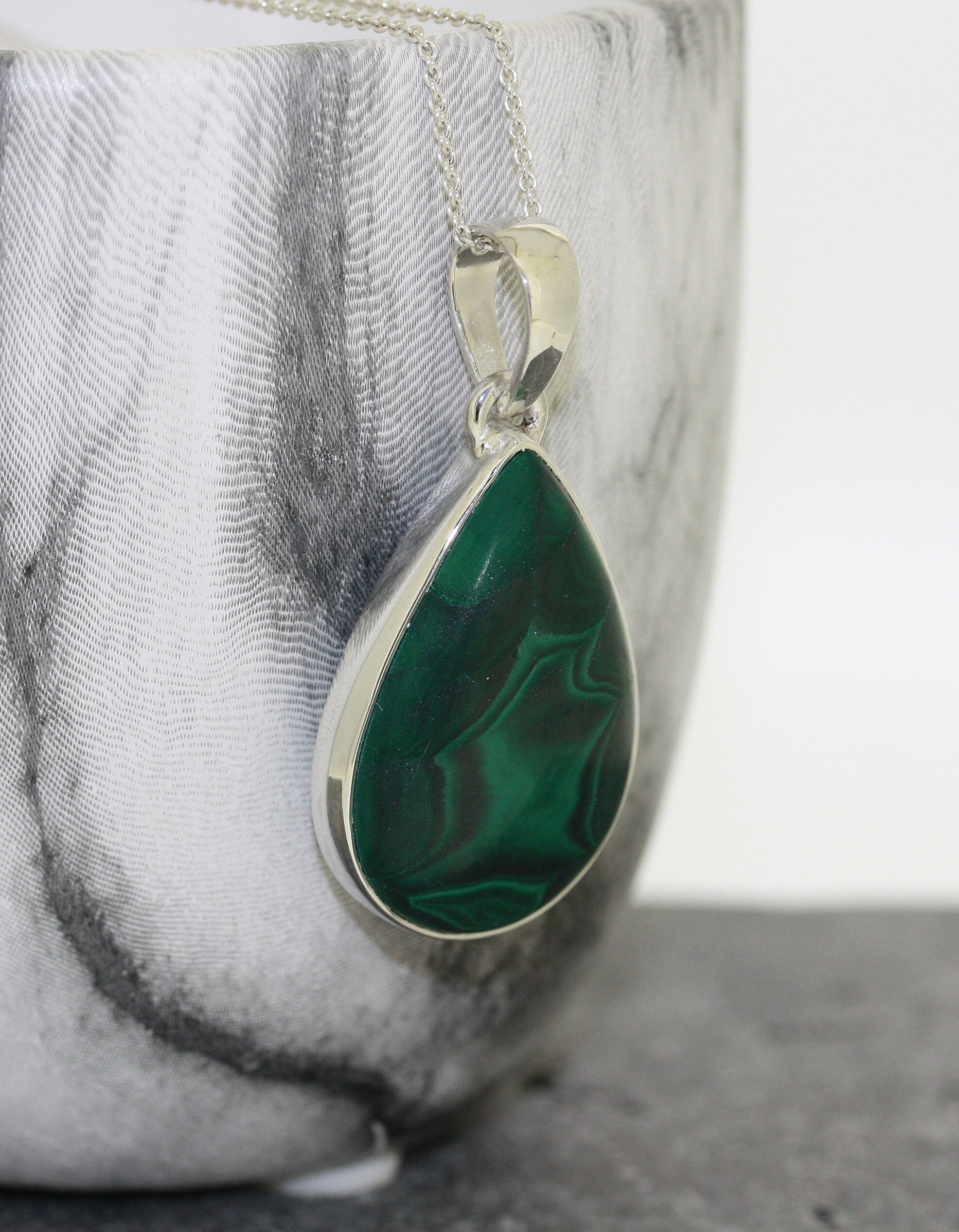 LORO amulet Malachite necklace loro イナフ LORO amulet Malachite necklace loro - メルカリ