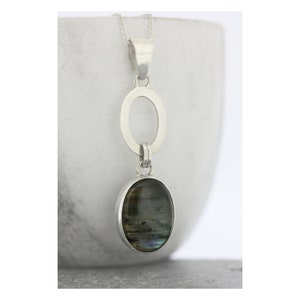 Labradorite Necklace / Oval Labradorite Pendant / Real Labradorite Pendant / Labradorite  Necklace Sterling Silver / Blue Stone Pendant