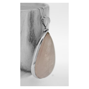 Teardrop Rosenquarz Anhänger: Sterling Silber Halskette, blassrosa Stein