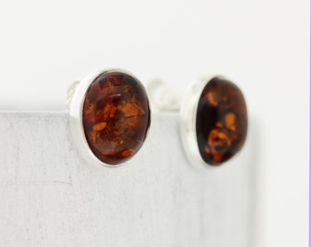 Cherry Amber Studs / Amber Oval Stud Earring / Amber Earrings / Baltic amber / Red Amber Studs / CherryAmber / Oval Cherry Amber Stone Studs