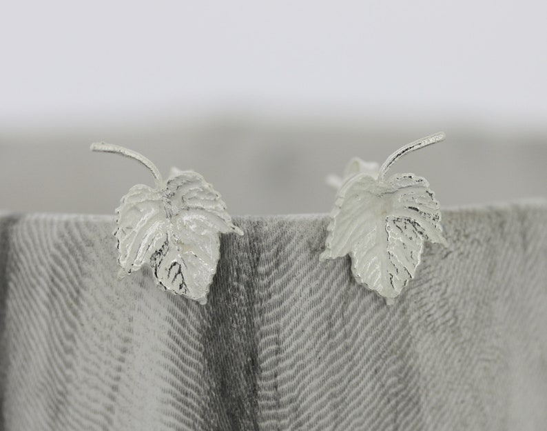 Bramble leaf earrings / Leaf Studs / Nature / Blackberry leaf / Silver earrings / Silver leaf studs / Little studs / 3 Pointed Leaf image 2