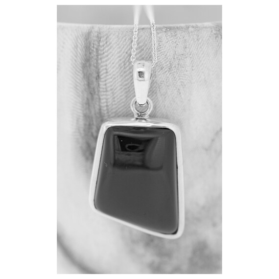 CRAFTD London◆Onyx Clover Stone Pendant Onyx Clover Stone Pendant & Chain | Silver | CRAFTD London
