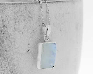 Collana Con Ciondolo In Pietra Di Luna Arcobaleno, Design Vintage In Filigrana, Regolabile 46+5 Cm, Gioiello Significativo Per Donna