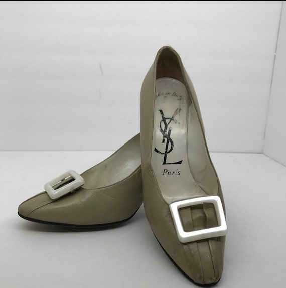 Vintage Yves Saint Laurent YSL Pumps 70s 7M