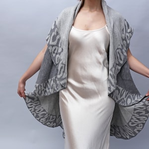 Emanuel Ungaro cozy wool sweater shawl