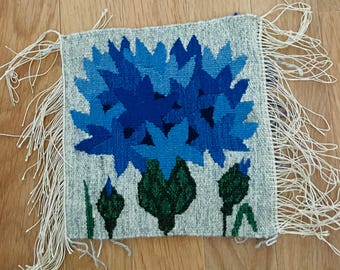 Flemish weaving / cornflower / Swedish handmade wall decor