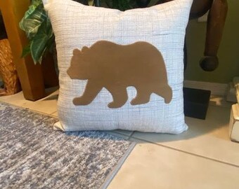 Beautiful almost velour feeling brown bear blanket stitched on front on a subtly striped multi tone brown/beige heavy cotton material. 15x15